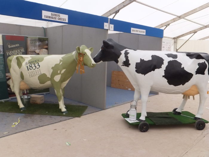 Meeting of Two Great 3D Model Cows
